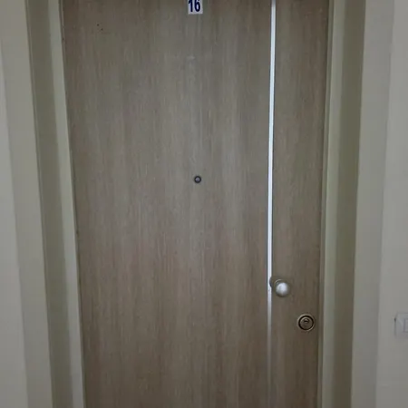 アパート Xhemali House Vlorë